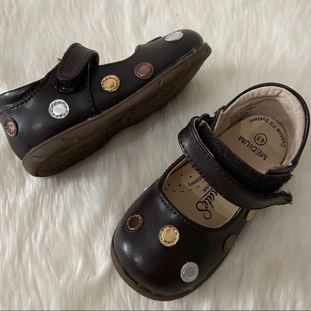 🎉SALE🎉New FootMates Dottie Shoes